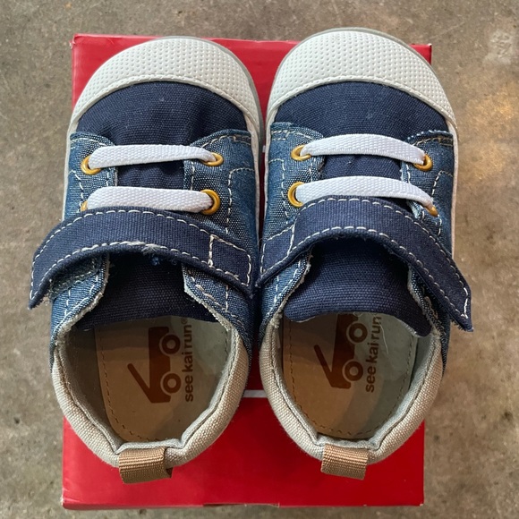thumbnail image 2 of See Kai Run Girls' Stevie II Sneakers - Baby, Toddler 2 of 6